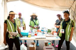 volunteers-partners-05