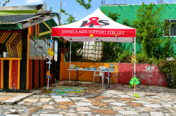 community-and-partners-09